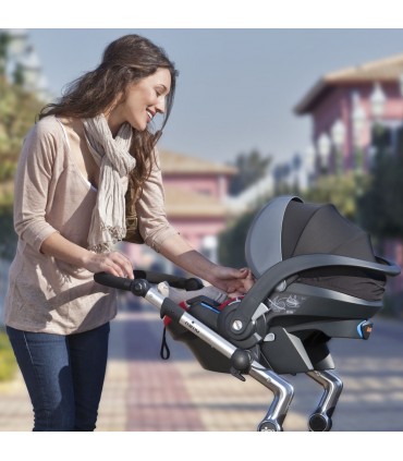 صندلی‌ خودرو نوزاد/کریر مدل iZi Go رنگ مشکی برند BeSafe